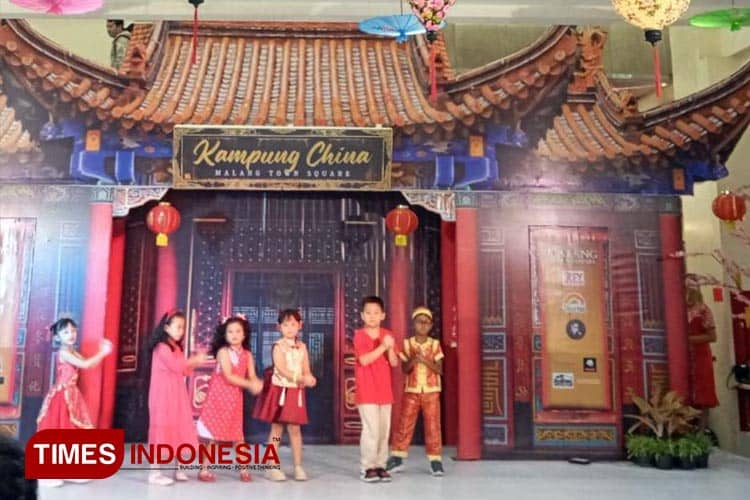 Siswa See Me Grow Tampil Menggemaskan di Perayaan Imlek Matos