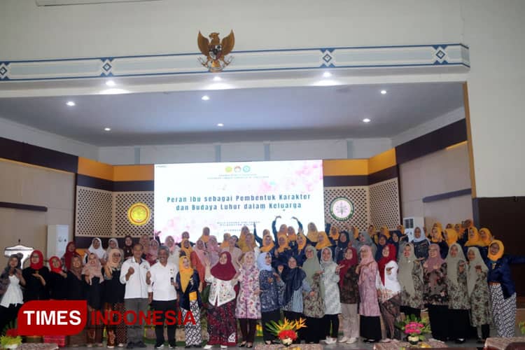 Dharma Wanita Persatuan Kementan Jatim Bahas Penguatan Peran Ibu