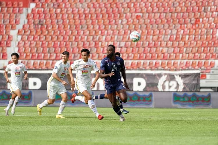 Kalahkan Persija, Arema FC Berhasil Keluar Zona Degradasi