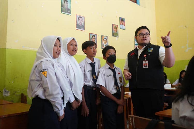 Kepemimpinan 3 Tahun Bupati Kediri Tingkatkan Indeks Pembangunan Manusia