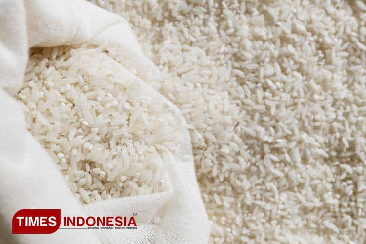 Harga Beras Terus Meroket, Apa Penyebabnya?