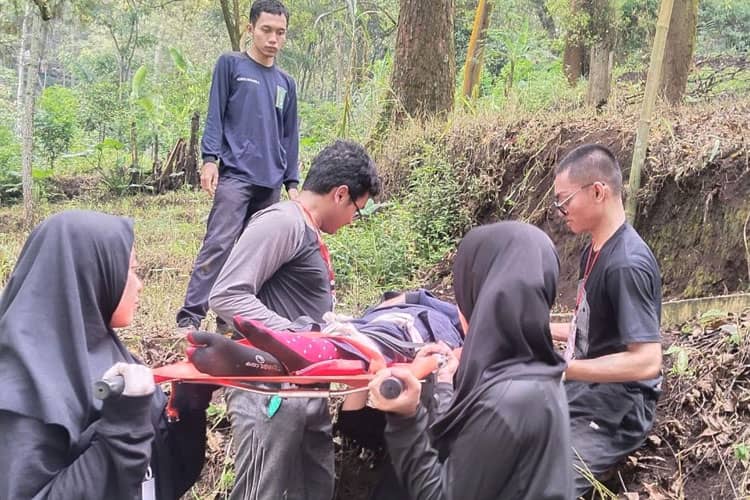 Membentuk Generasi Relawan yang Berkualitas, KSR-PMI Unit Unisma Gelar Diklatsar XXXIV 2024
