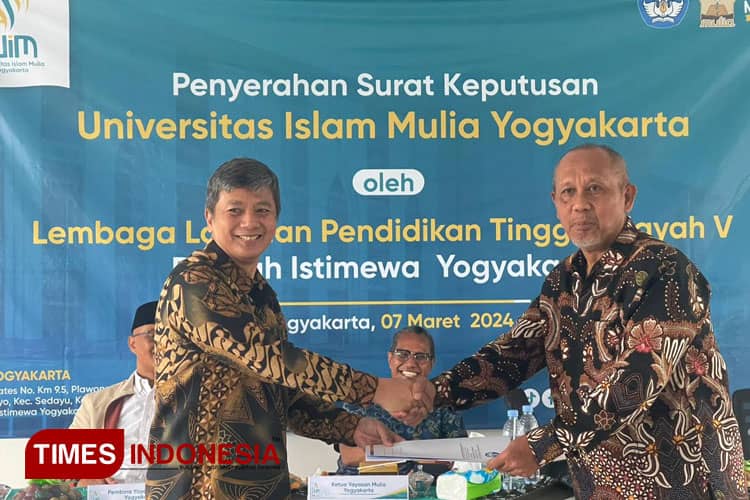 Terima SK dari LLDIKTI, Universitas Islam Mulia Yogyakarta Resmi Berdiri