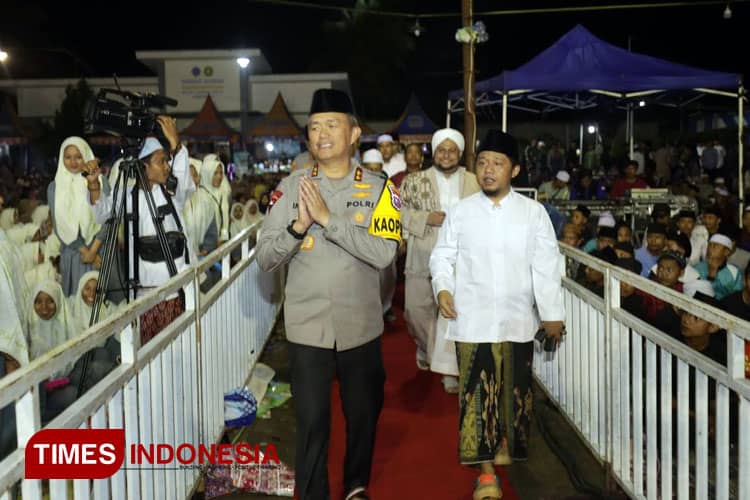 Kapolda Jatim Ajak Warga Bondowoso Tetap Rukun dan Dukung Pemimpin Terpilih