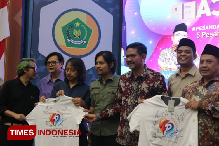 Gandeng Band Gigi, Kemenag RI Tebar Pesan Perdamaian Melalui Kegiatan PeaceSantren