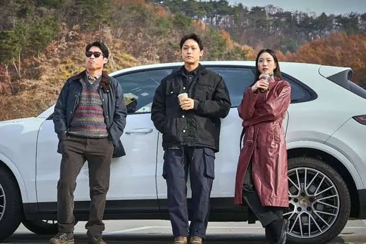 Ngabuburit Sambil Nonton, Ini Rekomendasi Film Akhir Pekan untuk Anda