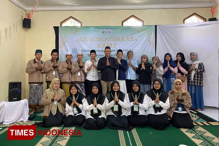 Latihan Dasar Kepemimpinan dan Silaturrasa ARMY Unisma Malang