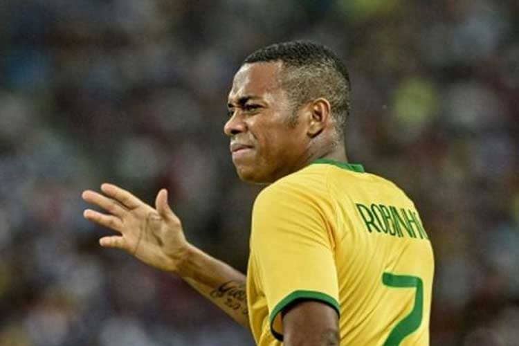 Pesepak Bola Legendaris Brasil Dipenjara Sembilan Tahun atas Kasus Pemerkosaan