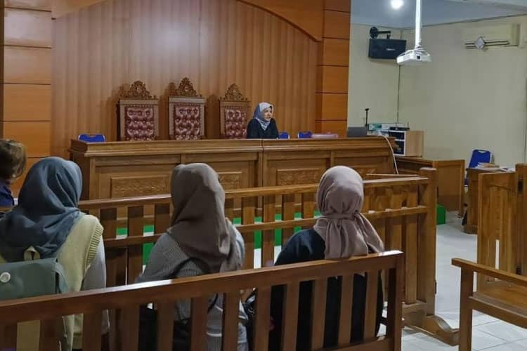Kuliah Tamu FH Unipma Bahas Profesi Pembuat dan Perancang Perjanjian