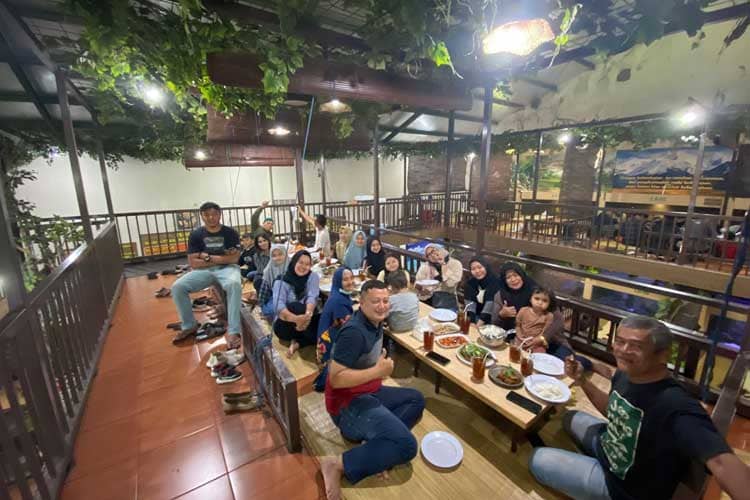 5 Rekomendasi Tempat Bukber di Kota Malang dengan Menu Masakan Indonesia