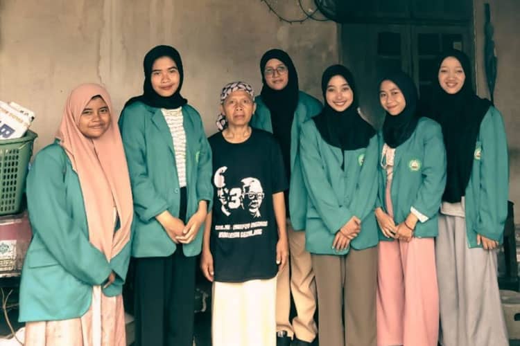Pendampingan Legalitas Usaha NPWP dan NIB Pada Pelaku Usaha UMKM di Desa Sukolilo Oleh Mahasiswa KSM-T UNISMA