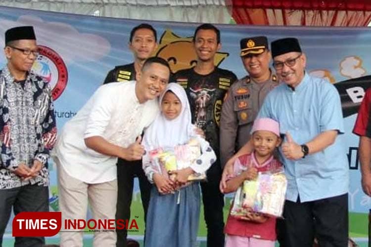 Kodim 0612/Tasikmalaya Berbagi 224 Parcel Lebaran untuk Anak Yatim Piatu