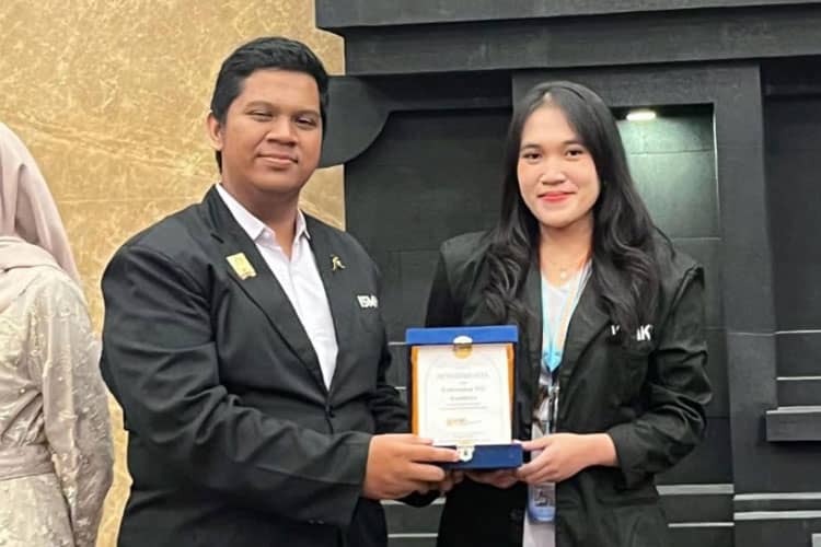 Desa Binaan Fakultas Kedokteran Ubaya Raih Prestasi Nasional