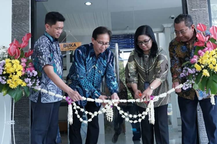 BRI BO Pahlawan Beri Bantuan Renovasi Medical Center ITS