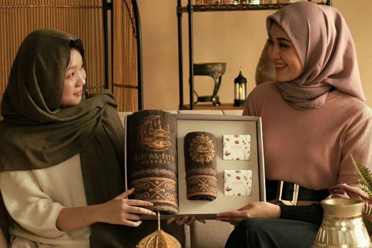 Koleksi Hampers Lebaran Hillmore by Toko Handuk: Hadirkan Kebahagiaan dengan Hadiah Bermakna dan Bermanfaat