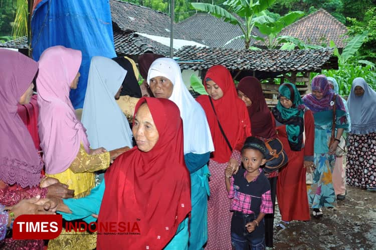 9 Tradisi Unik Idul Fitri di Indonesia, dari Mudik hingga Halal Bi Halal