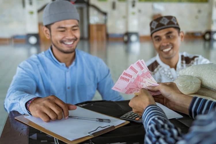 Zakat Fitrah Disalurkan untuk Guru Ngaji, Bolehkah?