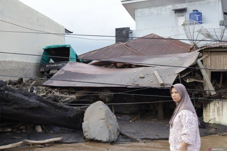 Update: Korban Meninggal Banjir Lahar Dingin di Sumatra Barat Terus Bertambah