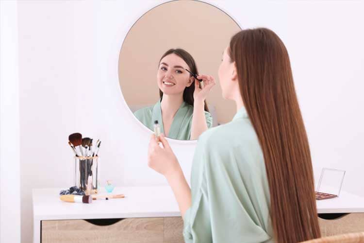 Penanganan Wajah Gatal dan Bengkak Akibat Alergi Make Up