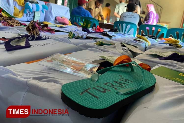JCH Jombang Tandai Kopernya Pakai Sandal Jepit