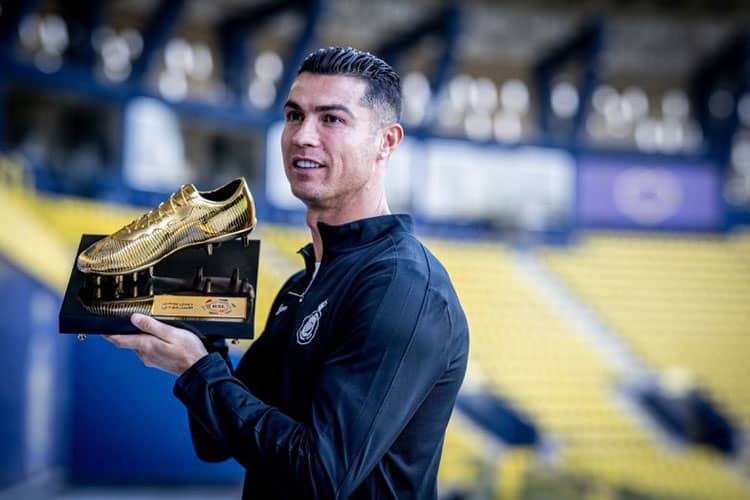 Jose Mourinho: Ronaldo Belum Habis