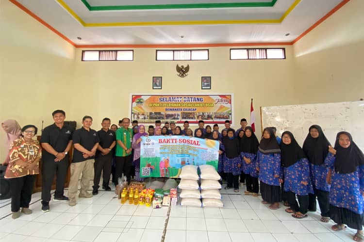 Santuni Lansia, GrapixAI Gelar Baksos ke Panti Pelayanan Landia Dewanata Cilacap