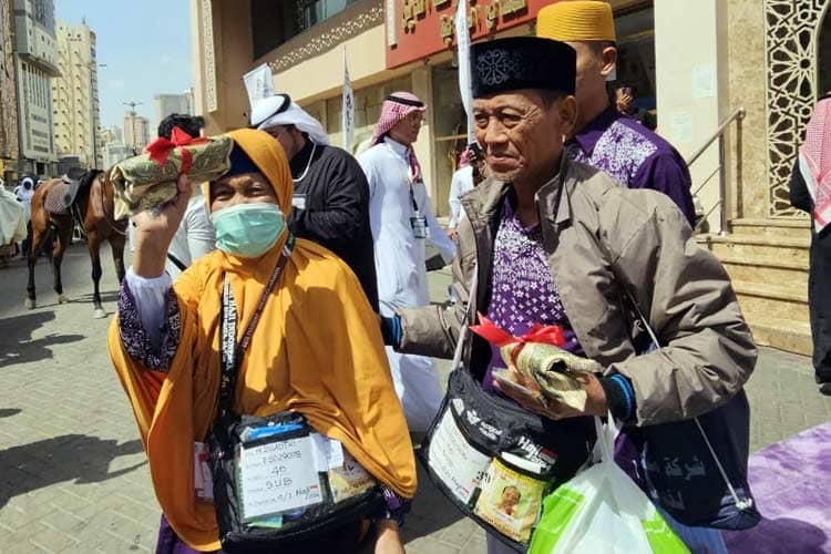 Indonesian Hajj 2024 Pilgrims Urged to Adhere to Regulations in Madinah