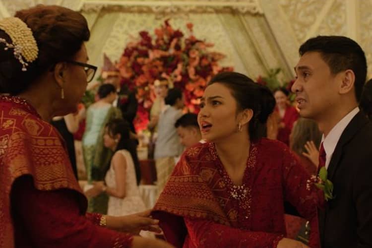 Produksi 5 Tahun, Film Catatan Harian Menantu Sinting Tayang di Bioskop Mulai 18 Juli