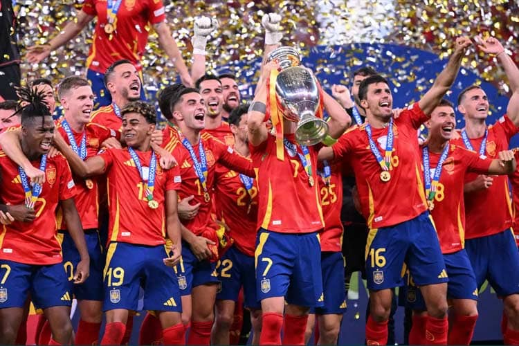Pencapaian Sempurna La Furia Roja Spanyol