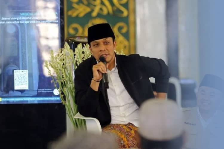Inilah Sosok Gus Kautsar Penceramah Muda yang Populer di Indonesia