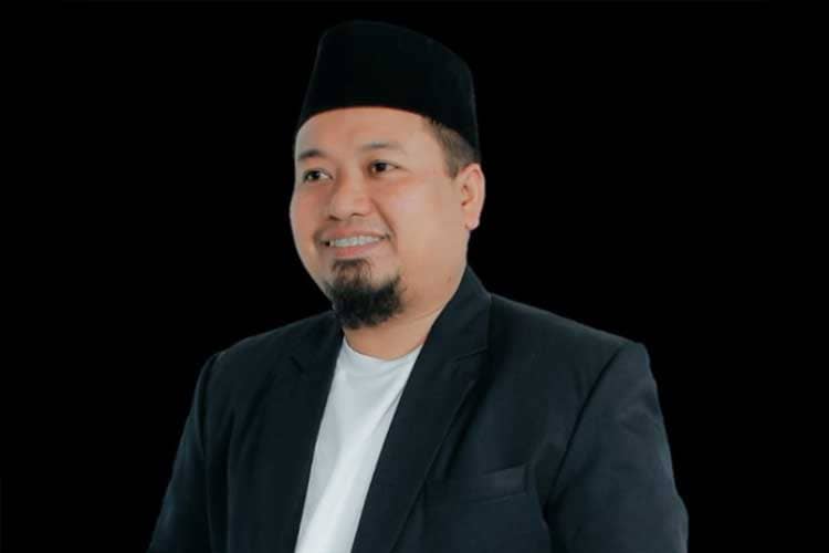 Berikut Profil Lora As'ad Bakal Calon Pendamping Ra Hamid di Pilkada 2024