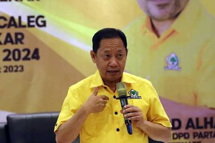 Menangkan Pasangan Sashabila Mus dan La Ode Yasir, Ahmad Hidayat Mus Tetap Fokus di Pilkada Taliabu 2024