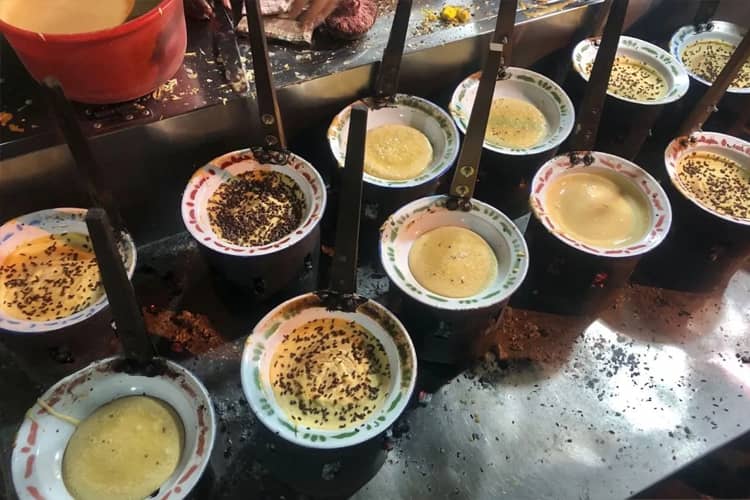 Nikmatnya Martabak Piring Murni, Jajanan Autentik Khas Medan