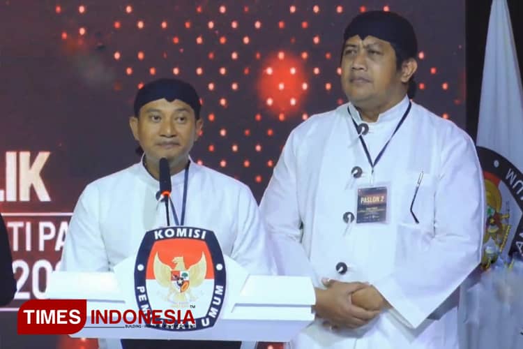 Filosofi Pakaian Adat Pacitan Jadi Simbol Kemenangan Aji-Gagarin di Pilkada 2024