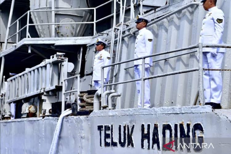 INFO GRAFIK: KRI Teluk Hading Pensiun setelah 30 Tahun Bertugas