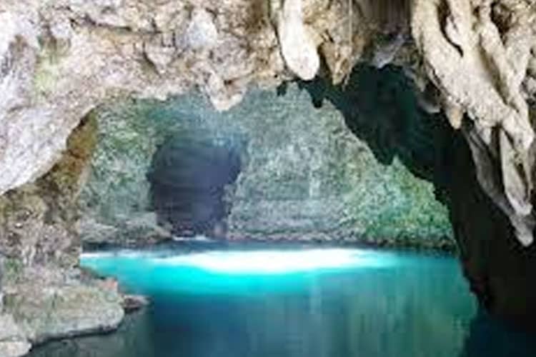 Jelajahi Goa Kanabu Wai di TN Matalawa Sumba Timur Yang Menakjubkan