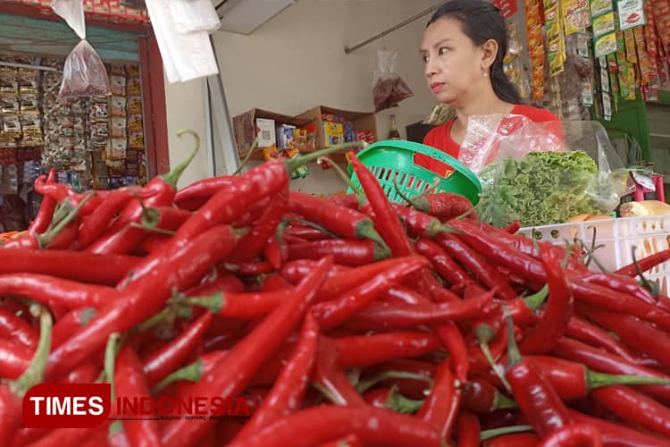 Harga Bumbu di Banyuwangi Meroket Jelang Nataru, Cabai Rawit Sentuh Rp50 Ribu Per Kilogram