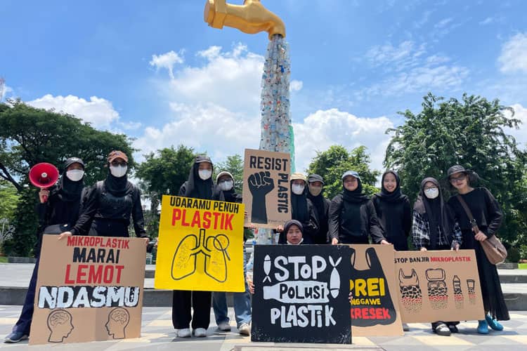 Bulan Ramadan Saatnya Puasa Plastik Sekali Pakai