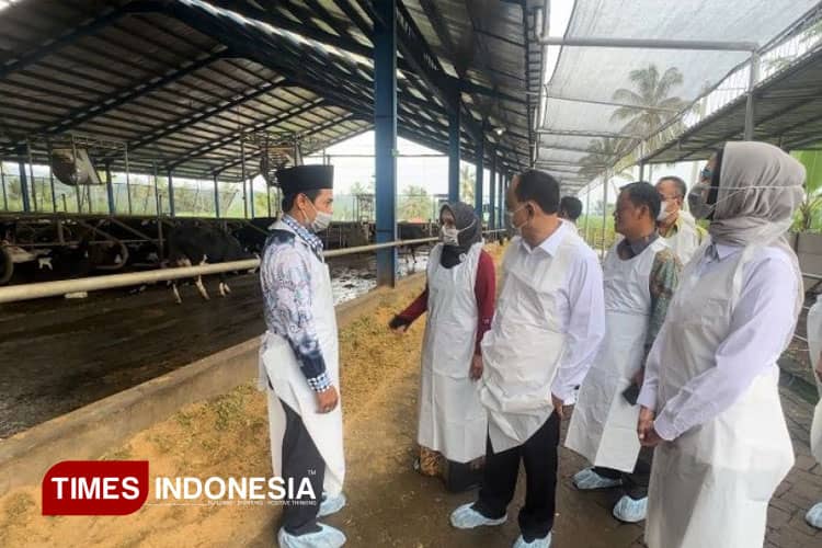 Kunjungan Menteri Koperasi ke JAB Farm-KAN Jabung Malang