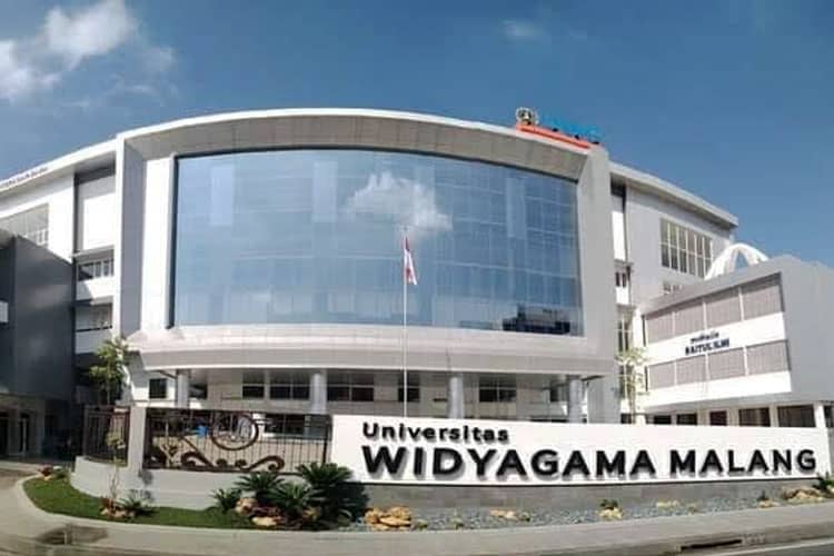 Universitas Widya Gama Malang Masuk Top 100 Kampus Terbaik Nasional versi EduRank 2025