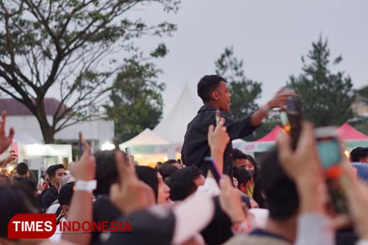 Lima Peluang Bisnis Paling Menguntungkan di Konser Musik