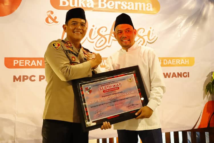 Kapolresta Banyuwangi Raih Penghargaan Bapak Kondusifitas dan Ketahanan Pangan