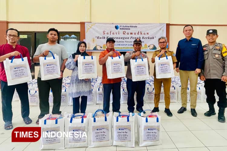 Gelar Safari Ramadan 1446 Hijriah, PT KNI Salurkan Bantuan Paket Ramadan Bagi Mitra Kelurahan Loktuan