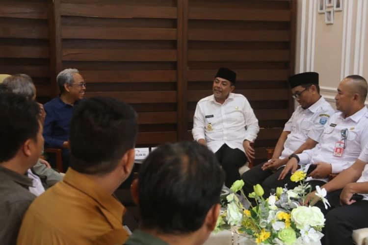 Bertemu Dirjen KSDAE, Bupati Probolinggo Minta Wisata Bromo Tetap Buka Saat Idul Fitri 2025