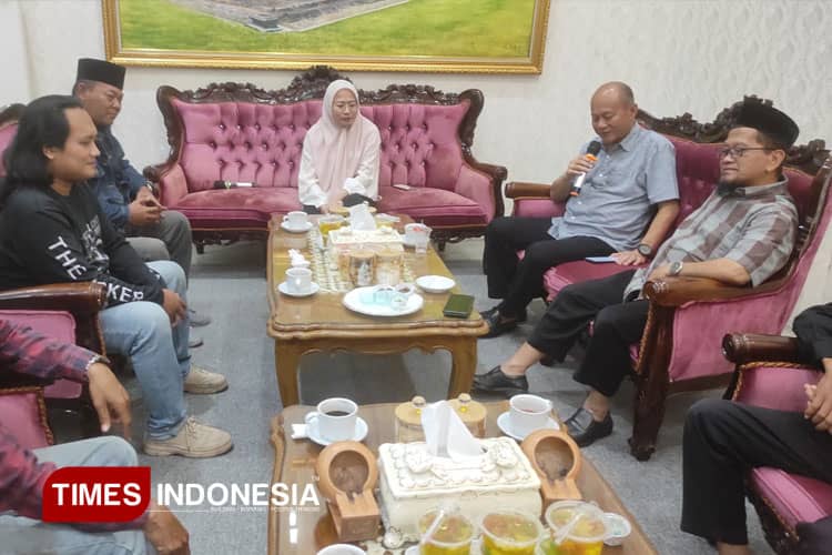 Bupati Banjarnegara Ajak Media Sukseskan Program Program Pemerintah
