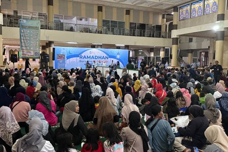 Le Minerale Berbagi Berkah di 108 Masjid Selama Ramadan