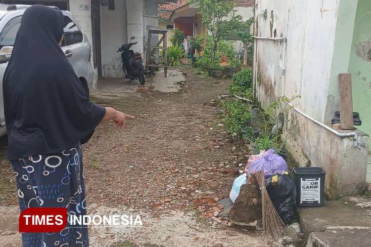 Warga Purwaharja Kota Banjar Keluhkan Keterlambatan Pengangkutan Sampah oleh Kamisama