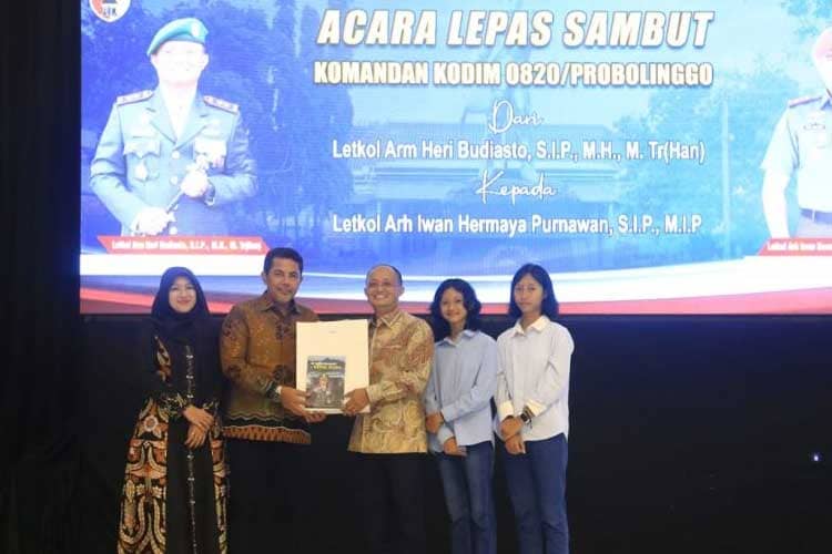 Bupati Haris dan Wabup Fahmi Hadiri Lepas Sambut Dandim 0820 Probolinggo