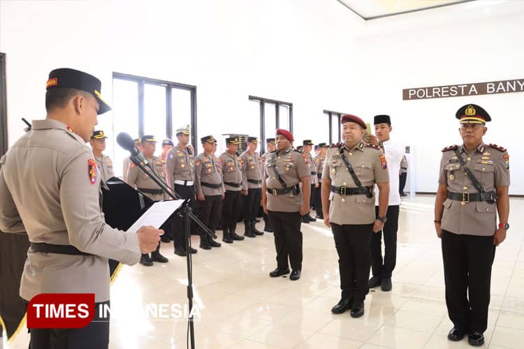 Tongkat Komando Resmi Berpindah, Ini Dua Kasat Baru Polresta Banyuwangi