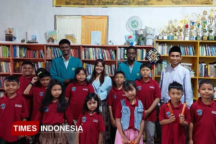 Mahasiswa Unisma Malang Kenalkan Bahasa Inggris dan Energi Terbarukan kepada Anak Usia Dini